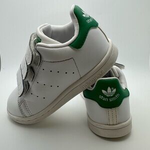 adidas Kids White & Green Velcro Sneakers
